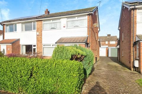 Trinity Crescent, Manchester M28 3 bed semi