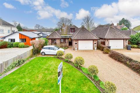 Park Crescent, Emsworth, Hampshire 4 bed detached house for sale