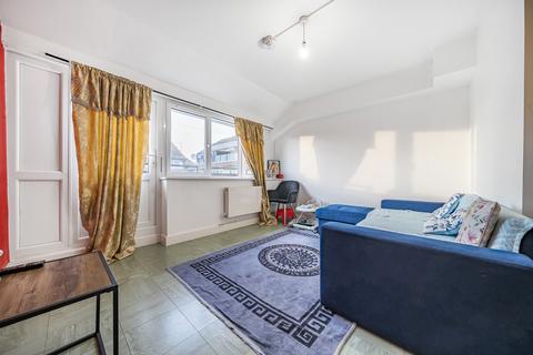 Sumner Road, London 2 bed apartment for sale