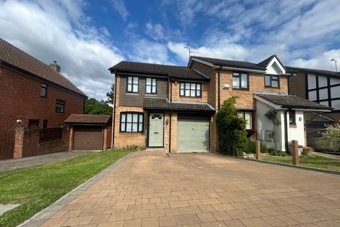 Reedsdale, Luton, Bedfordshire, LU2 9TG 3 bed semi