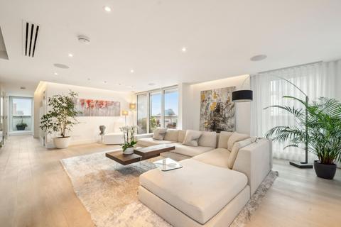 Wharfside Point South, Prestons Road... 2 bed apartment for sale