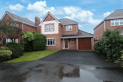 Howcroft Gardens, Wakefield 4 bed detached house for sale