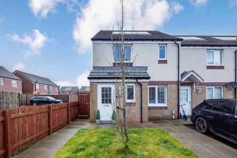 Patterton Range Drive, Darnley 3 bed end of terrace house for sale