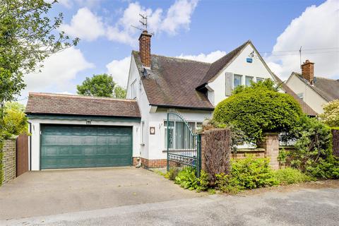 Woodthorpe Drive, Woodthorpe NG5 3 bed detached house for sale