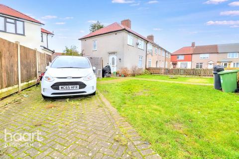 Verney Road, Dagenham 3 bed end of terrace house for sale