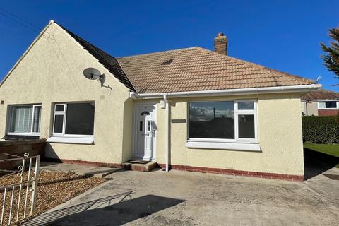 Church Close, Penrhyn Bay, Llandudno 2 bed semi