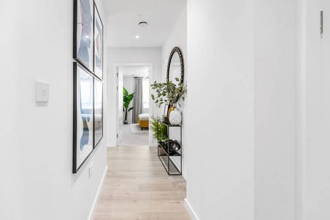 Orbital Business Park, London N18 1 bed flat for sale