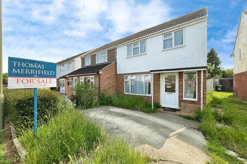 Laburnum Crescent, Kidlington, OX5 3 bed semi