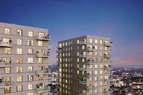Fenton Apartments, Eastman Village... 3 bed flat for sale