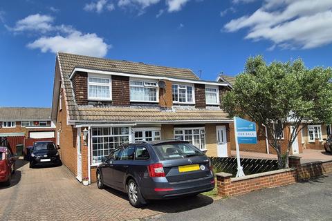 Crowhurst Close, Guisborough 3 bed semi