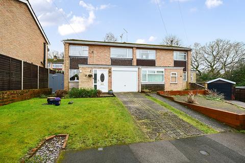The Glebe, Camberley GU17 3 bed semi