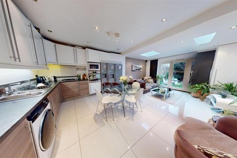 Denison Road, London SW19 3 bed terraced house for sale