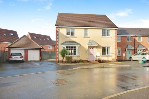 Attlebridge Way Kingsway, Quedgeley... 4 bed detached house for sale