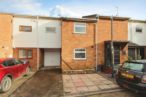 Standlake Mews, Leamington Spa, CV31 3 bed terraced house for sale