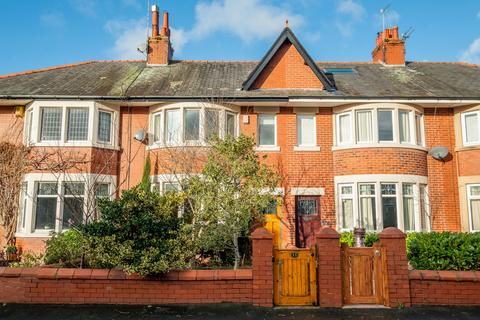 Milner Road, Lytham St. Annes, FY8 3 bed terraced house for sale