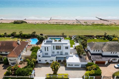 Coastal Road, East Preston, BN16 7 bed detached house for sale
