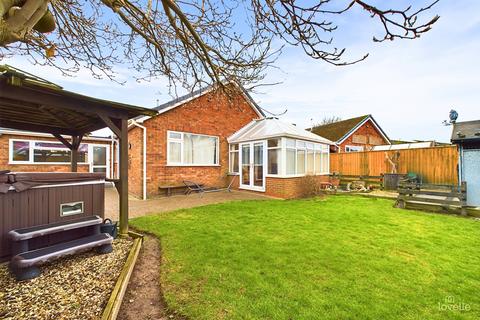 Parkdale, North Lincolnshire DN18 3 bed detached bungalow for sale