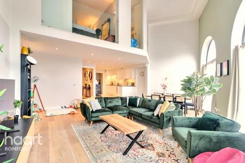 Lofthaus Apartment, Romford, RM1 3AB 2 bed apartment for sale