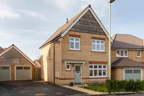 Burnet Drive, Leckhampton... 3 bed detached house for sale
