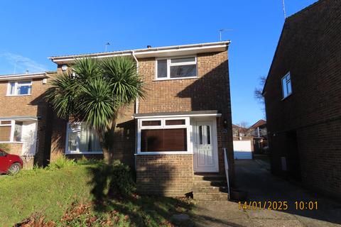 Highview Gardens, Poole BH12 2 bed semi