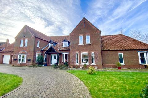 Mill Lane, Marston, Grantham, NG32 6 bed detached house for sale