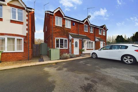 Sanctuary Close, Worcester, WR2 2 bed end of terrace house for sale