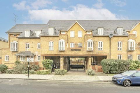 Ascalon Street, London SW8 2 bed flat for sale