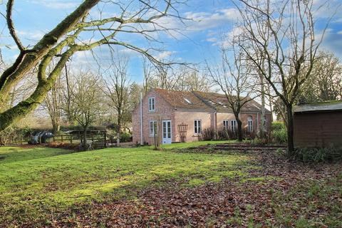 Long Lane, Colby 3 bed detached house for sale