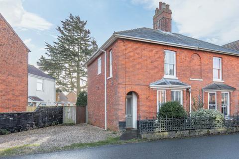 Theatre Street, Dereham, NR19 2 bed cottage for sale