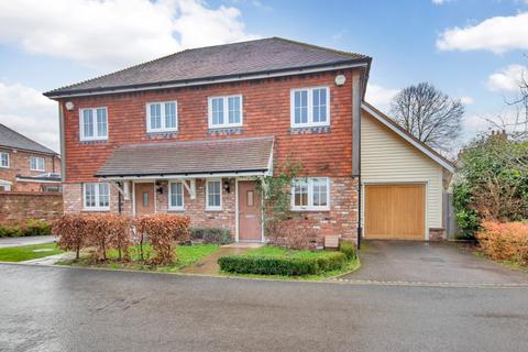Lambert Mews, Southfleet, Gravesend... 3 bed semi
