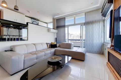 THE WATER GARDENS, London, W2 2 bed flat for sale