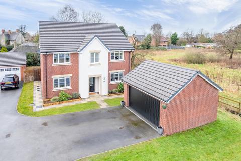 Riddles Avenue, Nantwich CW5 5 bed detached house for sale