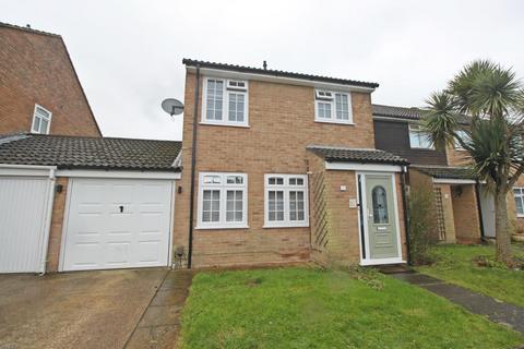 Shorwell, Netley Abbey, Southampton 3 bed semi