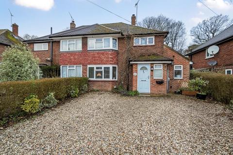 Bagshot,  Surrey,  GU19 3 bed semi