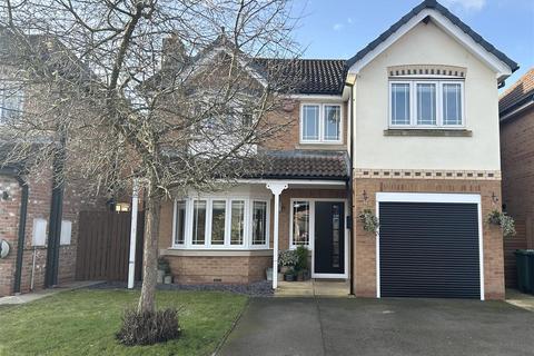 Whinmoor Drive, Clayton West... 4 bed detached house for sale