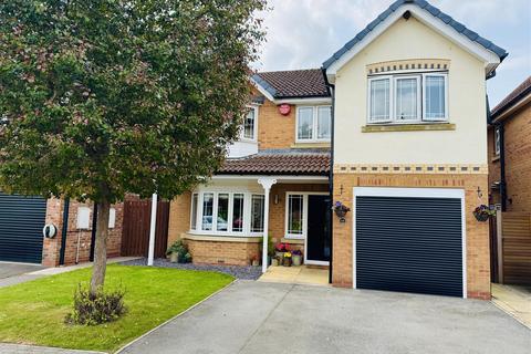 Whinmoor Drive, Clayton West... 4 bed detached house for sale