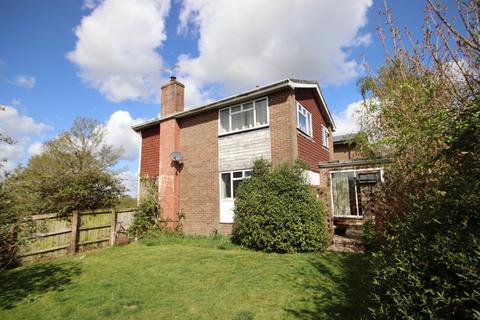 Carters Way, Wisborough Green 4 bed detached house for sale