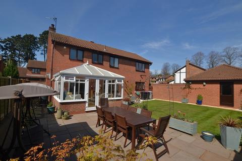 Broomwood Close, Grantham 4 bed detached house for sale