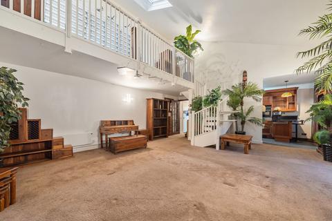 Park West Building, Bow Quarter... 2 bed apartment for sale