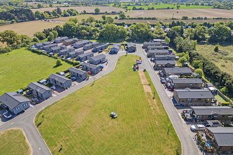 Bucklesham Park Holiday Village 2 bed detached bungalow for sale