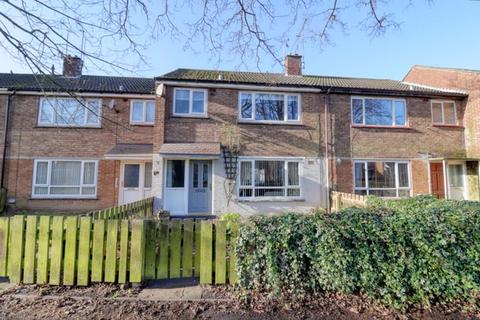 St. Albans Close, Scunthorpe 3 bed terraced house for sale