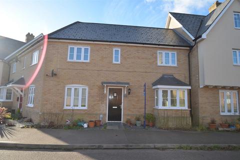 Heronslee, SHEFFORD 2 bed terraced house for sale