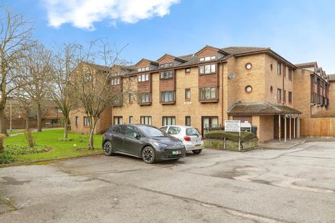 Verona Close, Uxbridge UB8 Studio for sale