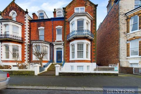 Esplanade Gardens, Scarborough 2 bed apartment for sale