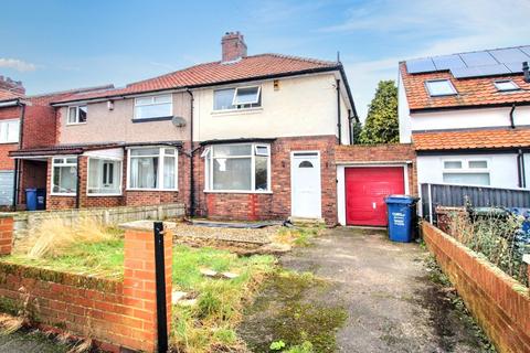 Hollywood Avenue, Gosforth, Newcastle... 2 bed semi