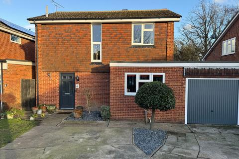 Staplehurst, Kent 4 bed detached house for sale