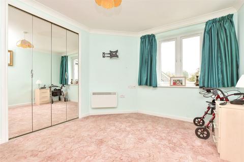 Prices Lane, Reigate, Surrey 1 bed flat for sale