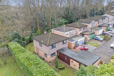 Willowdene Court, Warley, CM14 4 bed detached house for sale