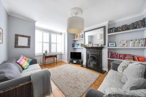 Salisbury Road, Barnet, EN5 6 bed terraced house for sale