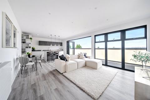 Bath Road, Gloucestershire GL53 2 bed penthouse for sale